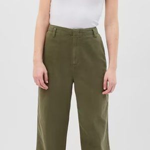 GAP Twill Wide Leg Khakis 2P EUC *super-soft!*